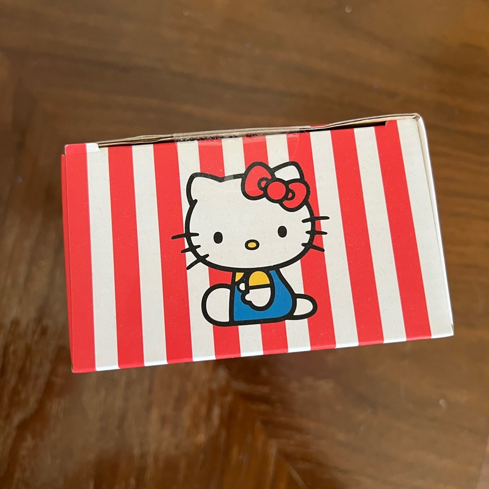 Hello Kitty block Figure Set - Picture 4 of 4